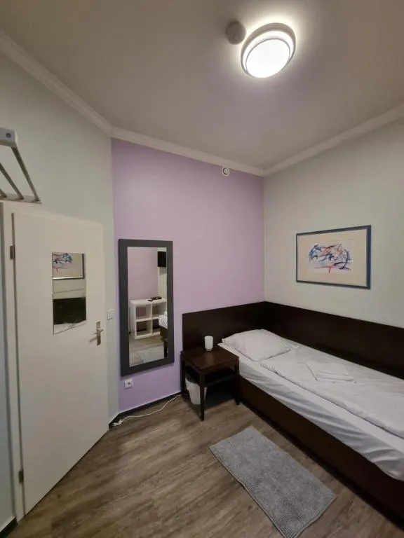 Albert rooms