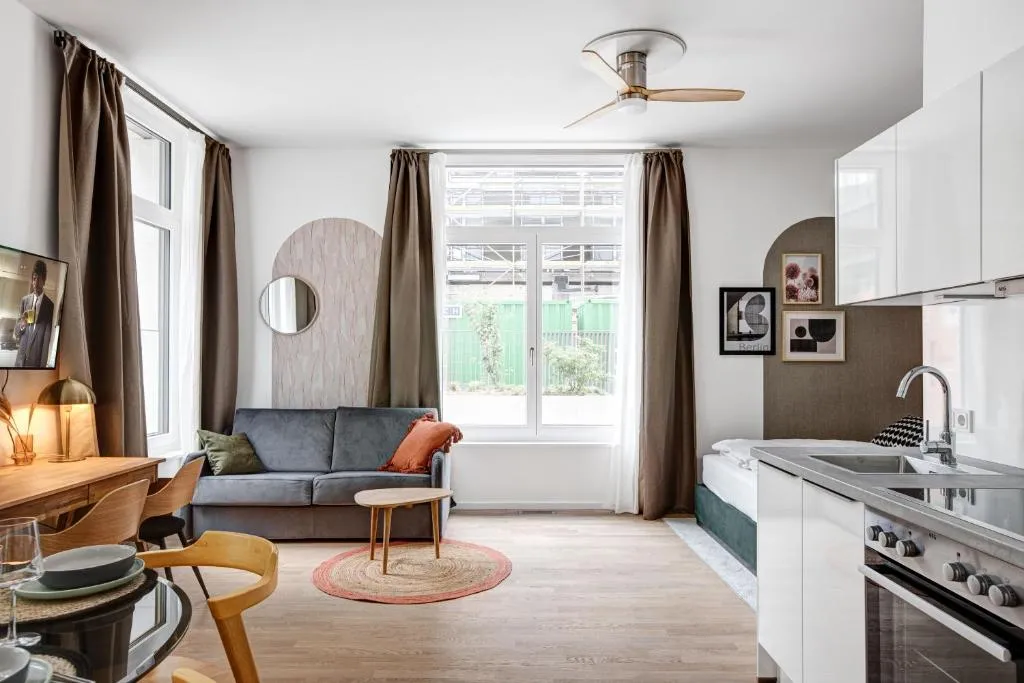 Arbio I Luxury Apartments in East Side Gallery
