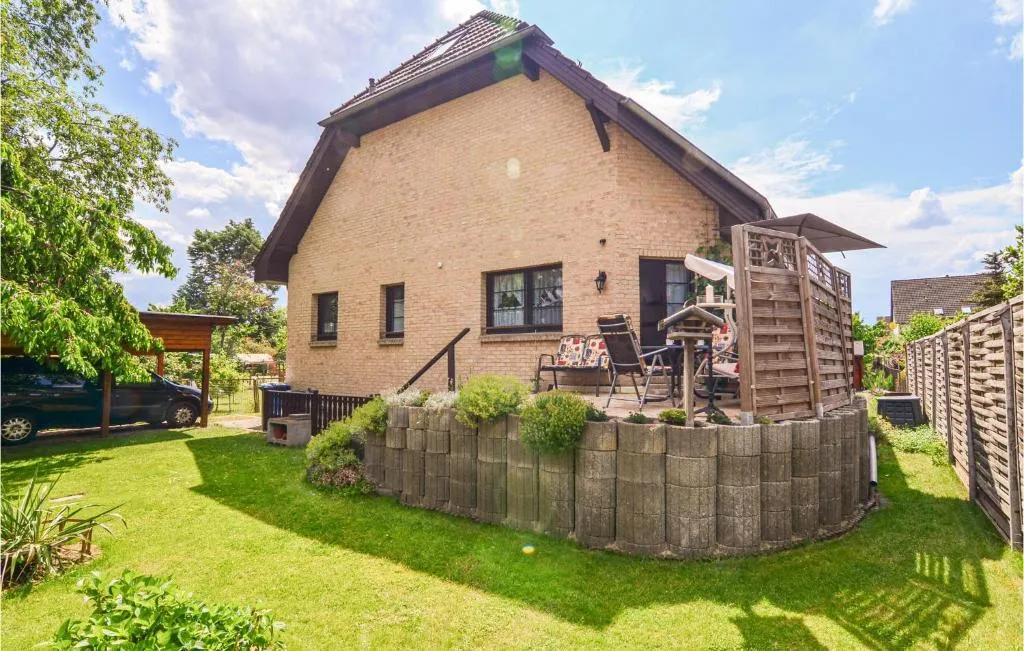 Gorgeous Apartment In Berlin-Bohnsdorf With Wifi