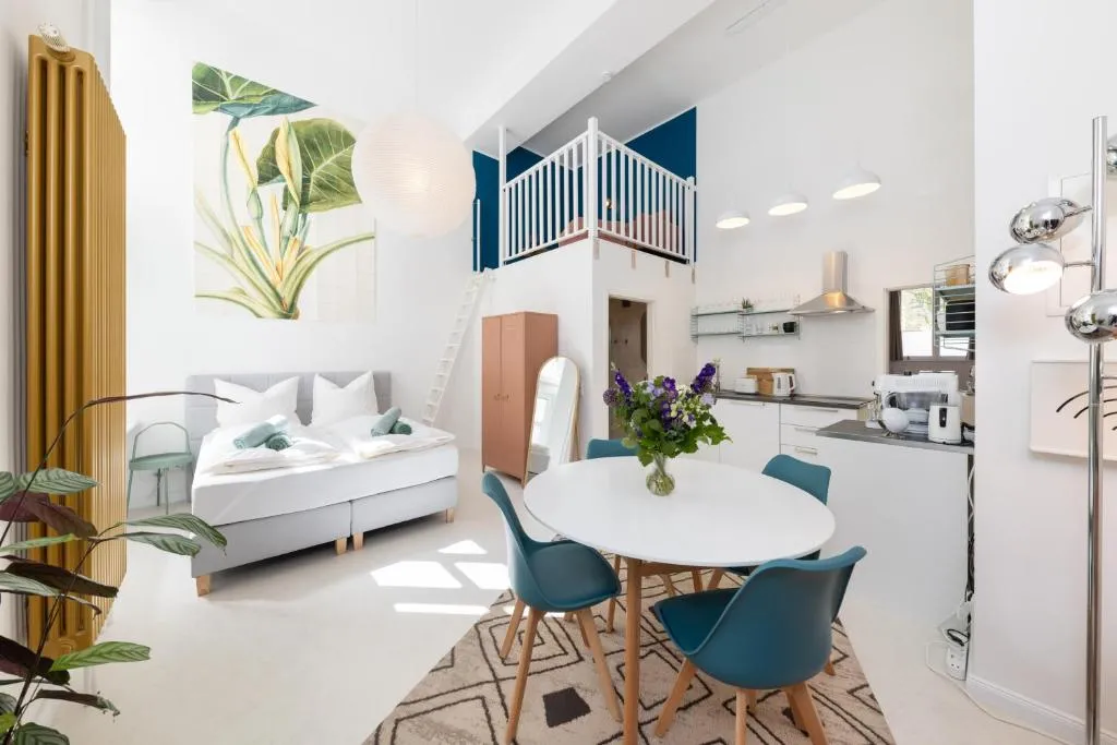Great 2-room Loft with 2 bathrooms and 2 kitchen
