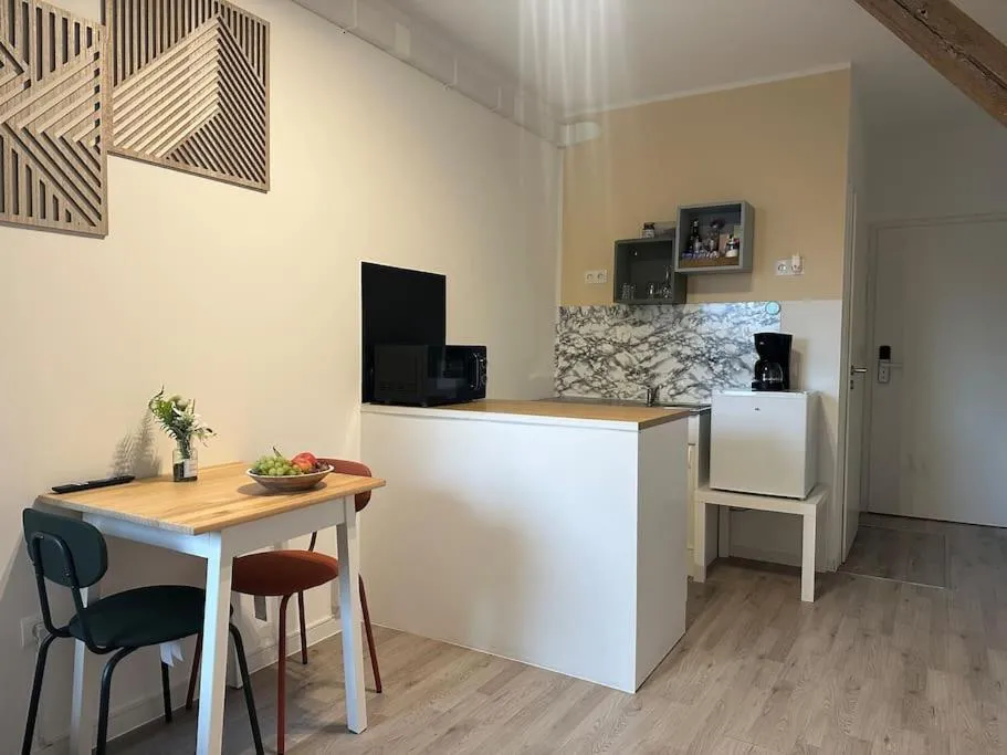 Modernes Studio Apartment 5