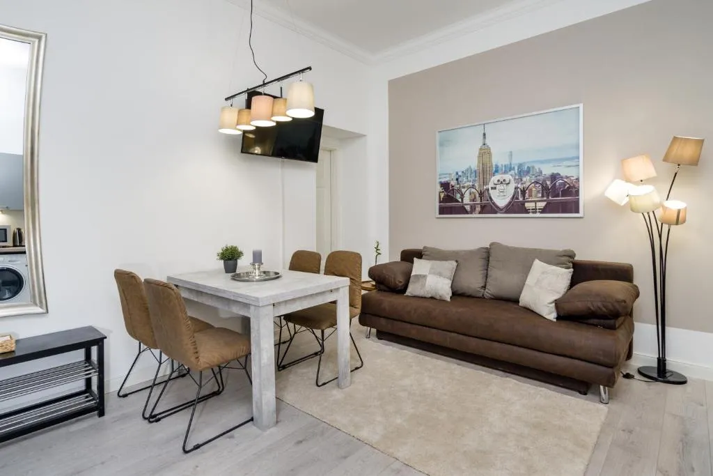 The Lohmeyerstr HH, 2 bed rooms up to 5 people
