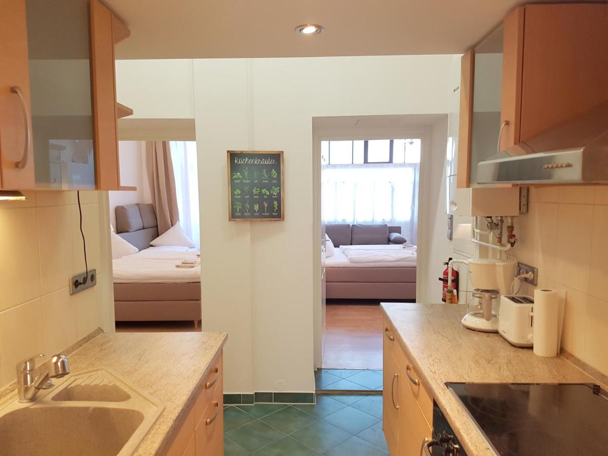 GASTEIN by ROCKCHAIR Apartments l SUPERHOST Status l 2 Bedrooms Boxspringbeds 1,5 Bathrooms – Cozy Family & Business Flair welcomes you!