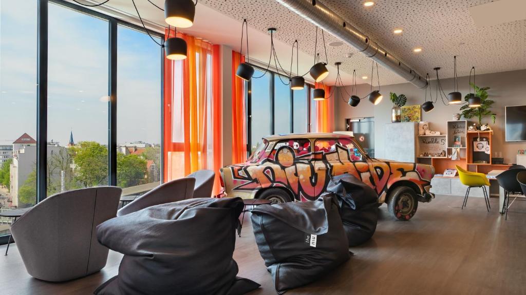 Holiday Inn – the niu, Hide Berlin Friedrichshain by IHG