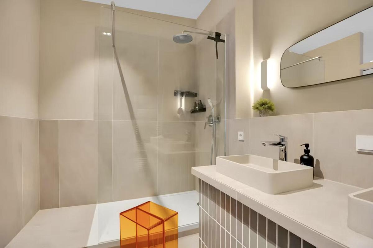 Large, comfortable and luxurious flat in Berlin Center, Prenzlauer Berg