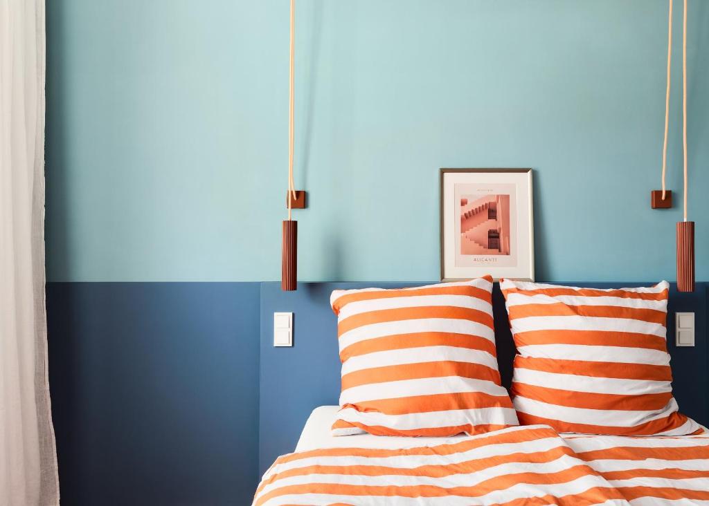 Poets Place Design Apartment in Kreuzberg – space for 8 persons