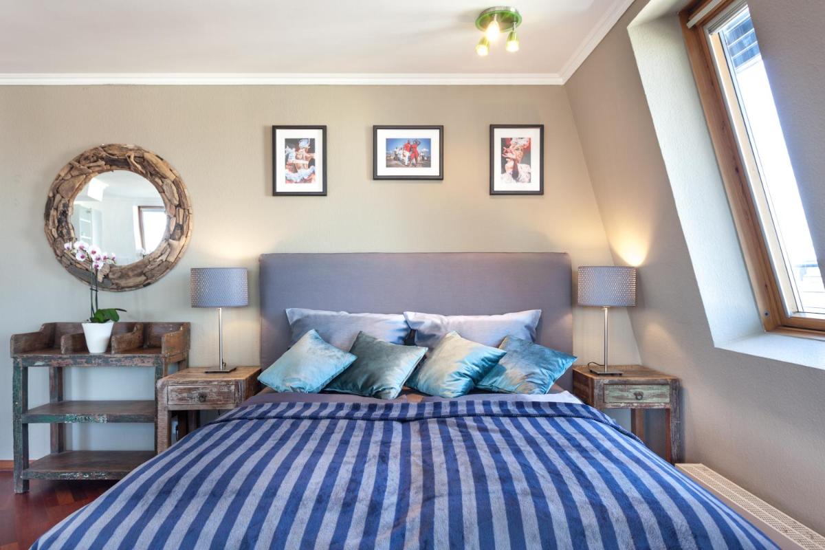 The Danziger, 2 unique roof top units in PrenzlauerBerg, group & family friendly, from 2 up to 7 Guests